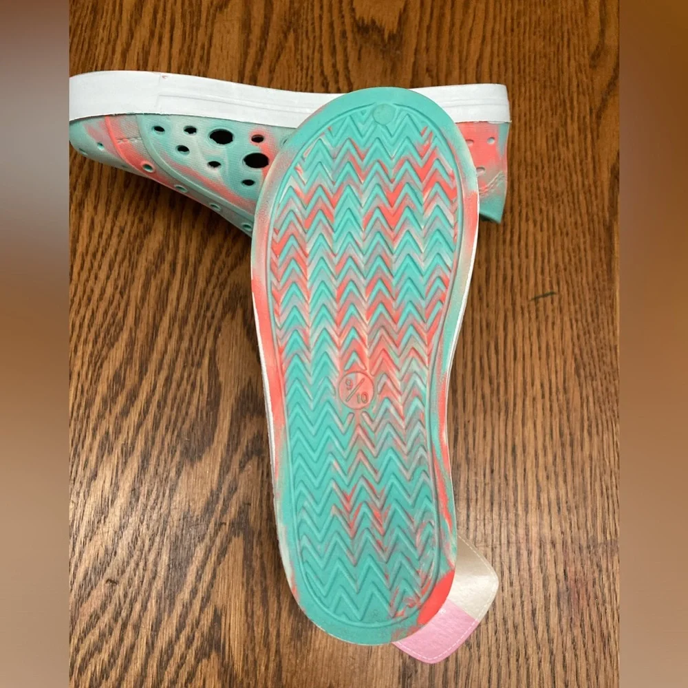 💦Lily&Dan Water Shoes💦Kids size 9/10 unisex orange green and white NWT